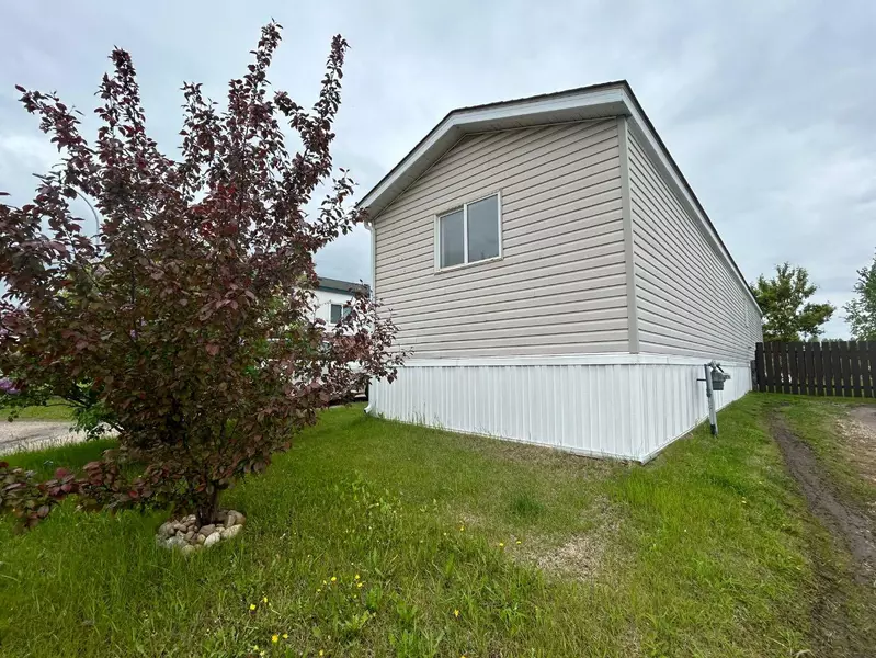 160 Gregoire CRES, Fort Mcmurray, AB T9H 2L4