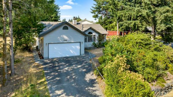 2386 Terrace Rd,  Shawnigan Lake,  BC V0R 2W1