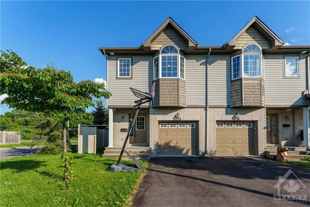 Hunt Club - South Keys And Area, ON K1T 0H8,298 MACOUN CIR