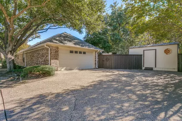 Keller, TX 76248,302 Creekside Drive