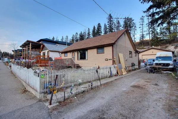 Canmore, AB T1W 2M7,264 Three Sisters DR