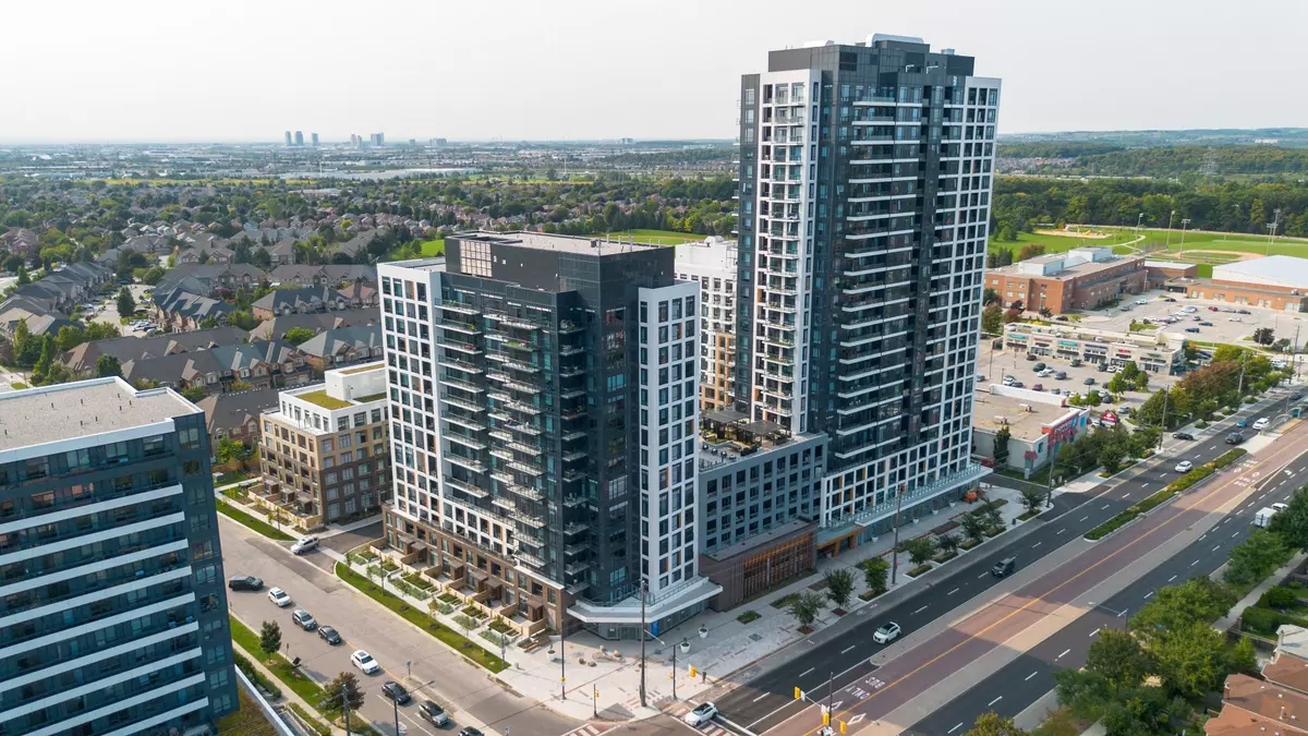 Vaughan, ON L4J 0B8,7950 Bathurst ST #1525