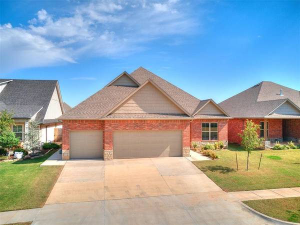 404 Braxton Way, Yukon, OK 73099