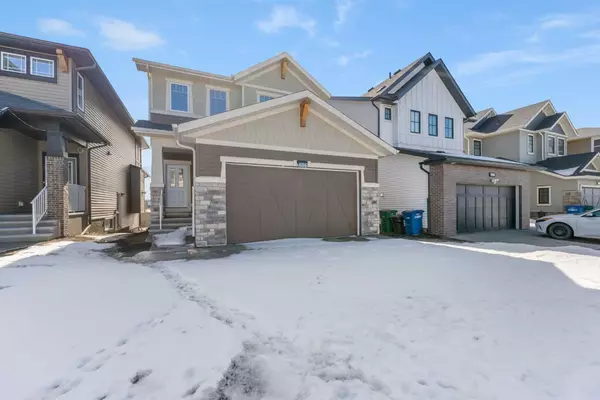 Airdrie, AB T4B4B2,696 Reynolds CRES Southwest