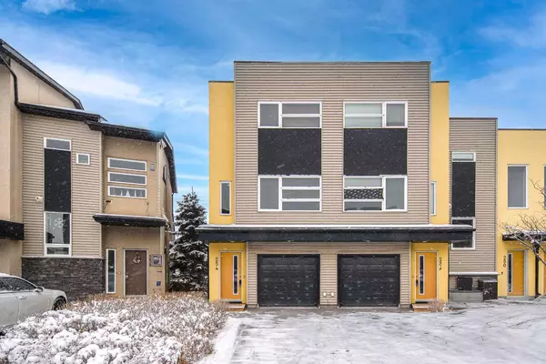 254 Covecreek CIR NE, Calgary, AB T3K 0W6