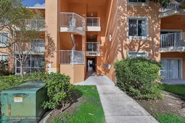 Fort Lauderdale, FL 33314,6952 SW 39th St  #105C