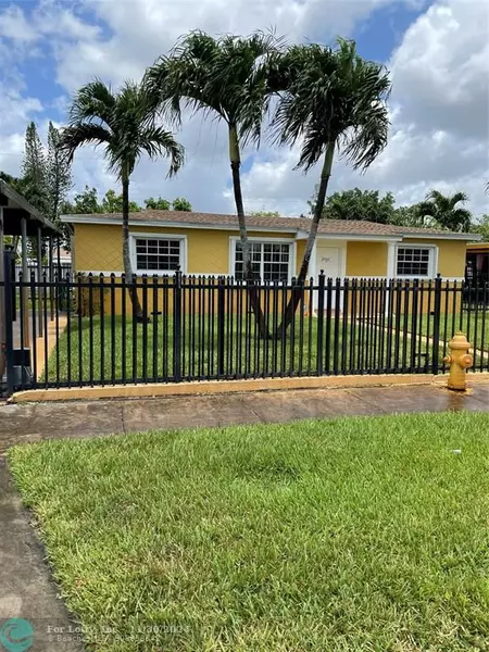 3501 NW 210th Ter, Miami Gardens, FL 33056