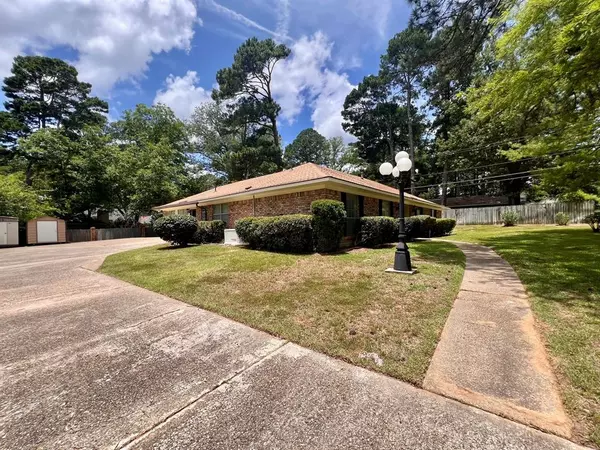 Shreveport, LA 71118,1141 Japonica Lane