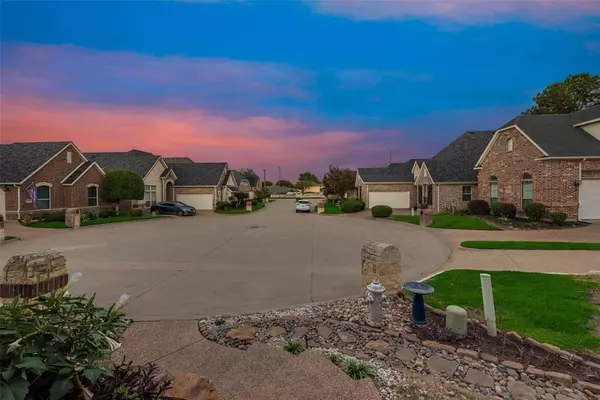 Arlington, TX 76017,3810 Park Valley Court