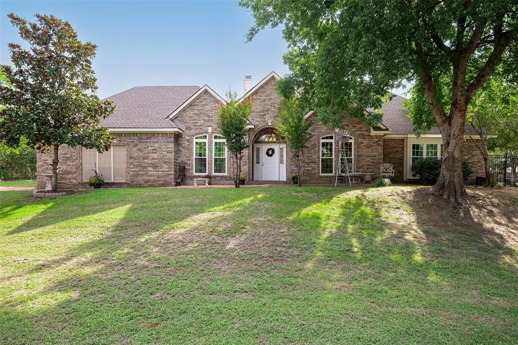 Lewisville, TX 75067,1092 Holly Lane