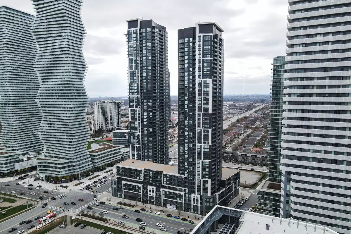 Mississauga, ON L5B 0J8,510 Curran PL #2508