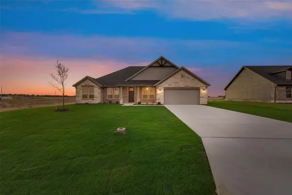 201 Meadow Vista Drive, New Fairview, TX 76078