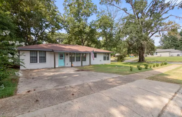 Minden, LA 71055,301 Martin Circle