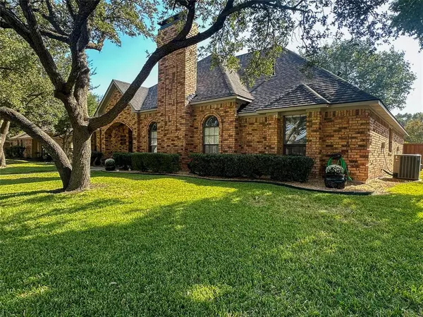 1014 Fairhaven Drive, Garland, TX 75040