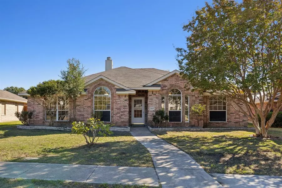 1306 Woodmont Drive, Allen, TX 75002