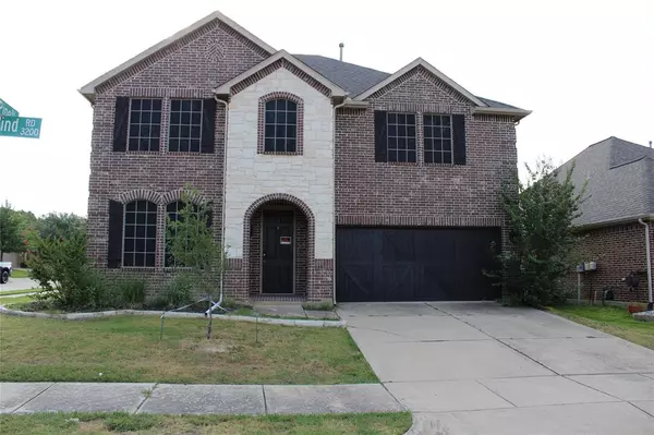 3201 Evening Wind Road, Denton, TX 76208