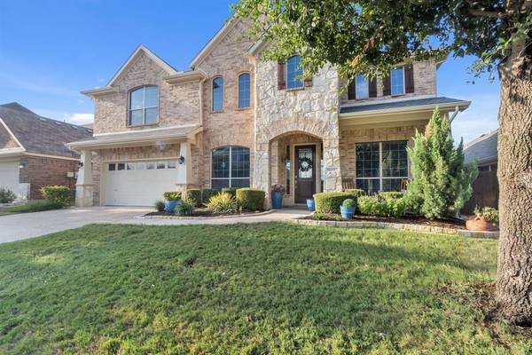 10257 Paintbrush Drive,  Fort Worth,  TX 76244