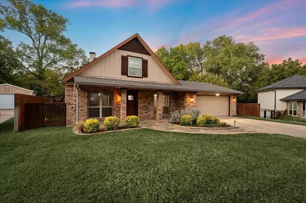 Grapevine, TX 76051,3024 Hillcrest Court