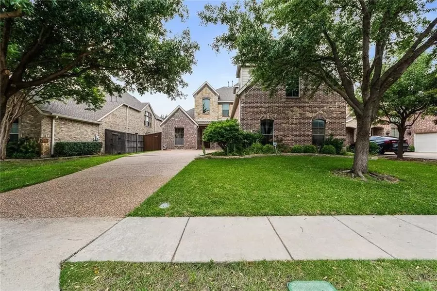 4693 Glen Heather Drive, Frisco, TX 75034