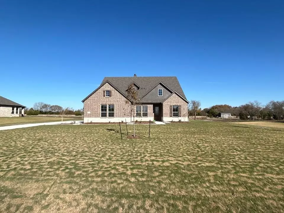 Leonard, TX 75452,370 Brown Road