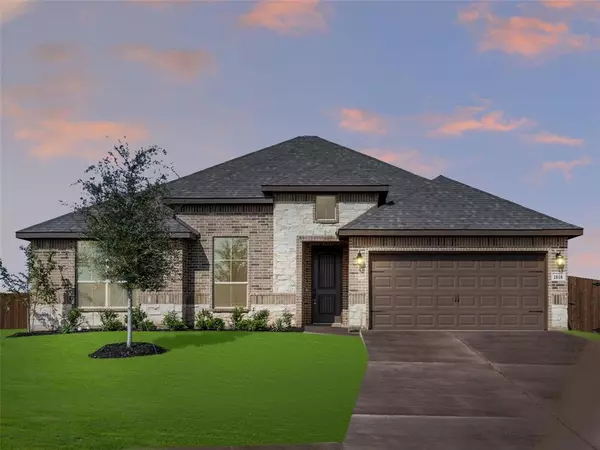 1818 Golden Meadow Court, Cleburne, TX 76033