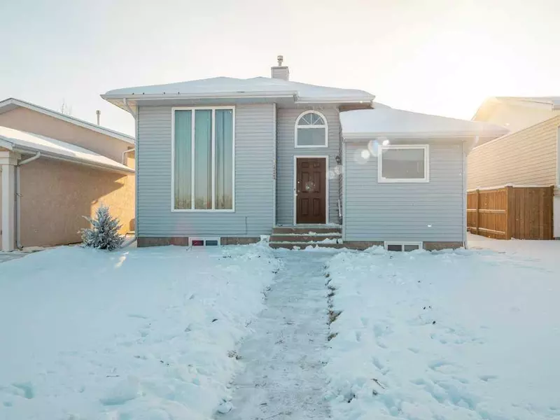 2111 16 AVE, Coaldale, AB T1M 1J8