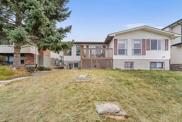 Calgary, AB T2E 7C2,238 Maunsell Close NE