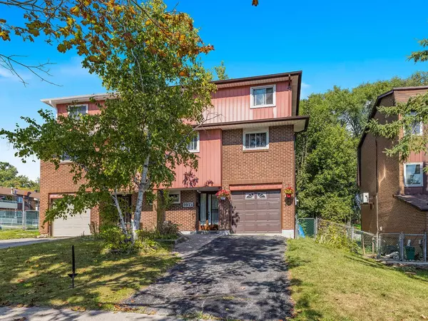 1915 Faylee CRES, Pickering, ON L1V 2T3