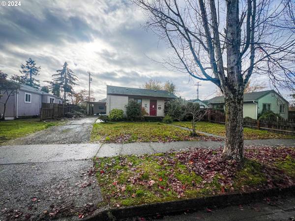 1835 H ST, Springfield, OR 97477