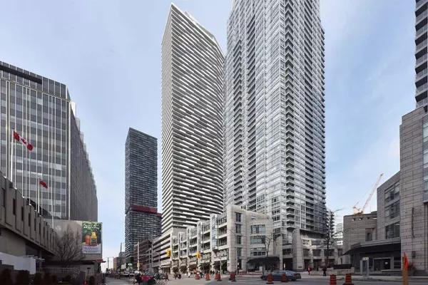 2221 Yonge ST #2705, Toronto C10, ON M4S 2B4