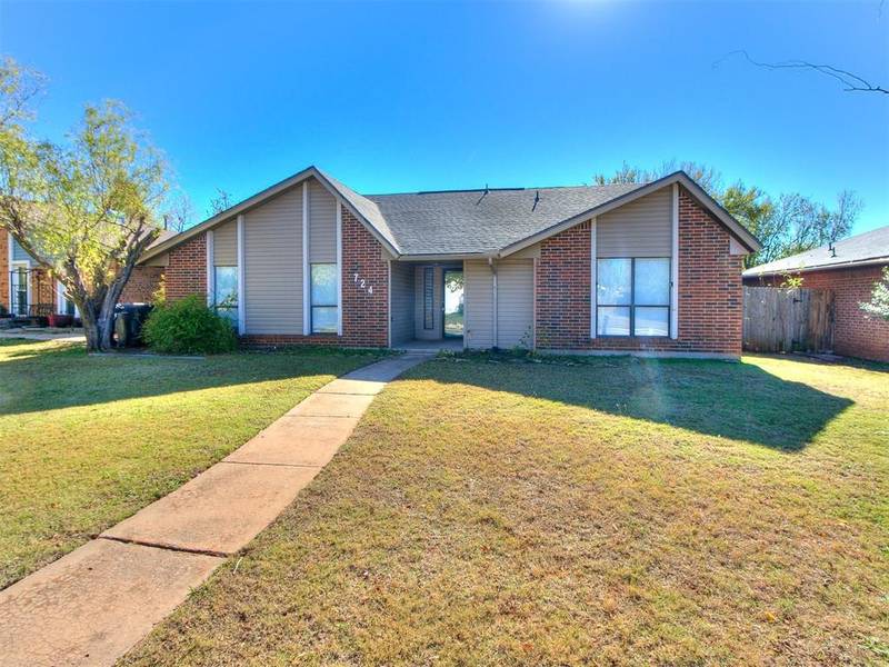 724 NW 139th Street, Edmond, OK 73013