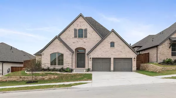 10737 Enchanted Rock Way, Fort Worth, TX 76126