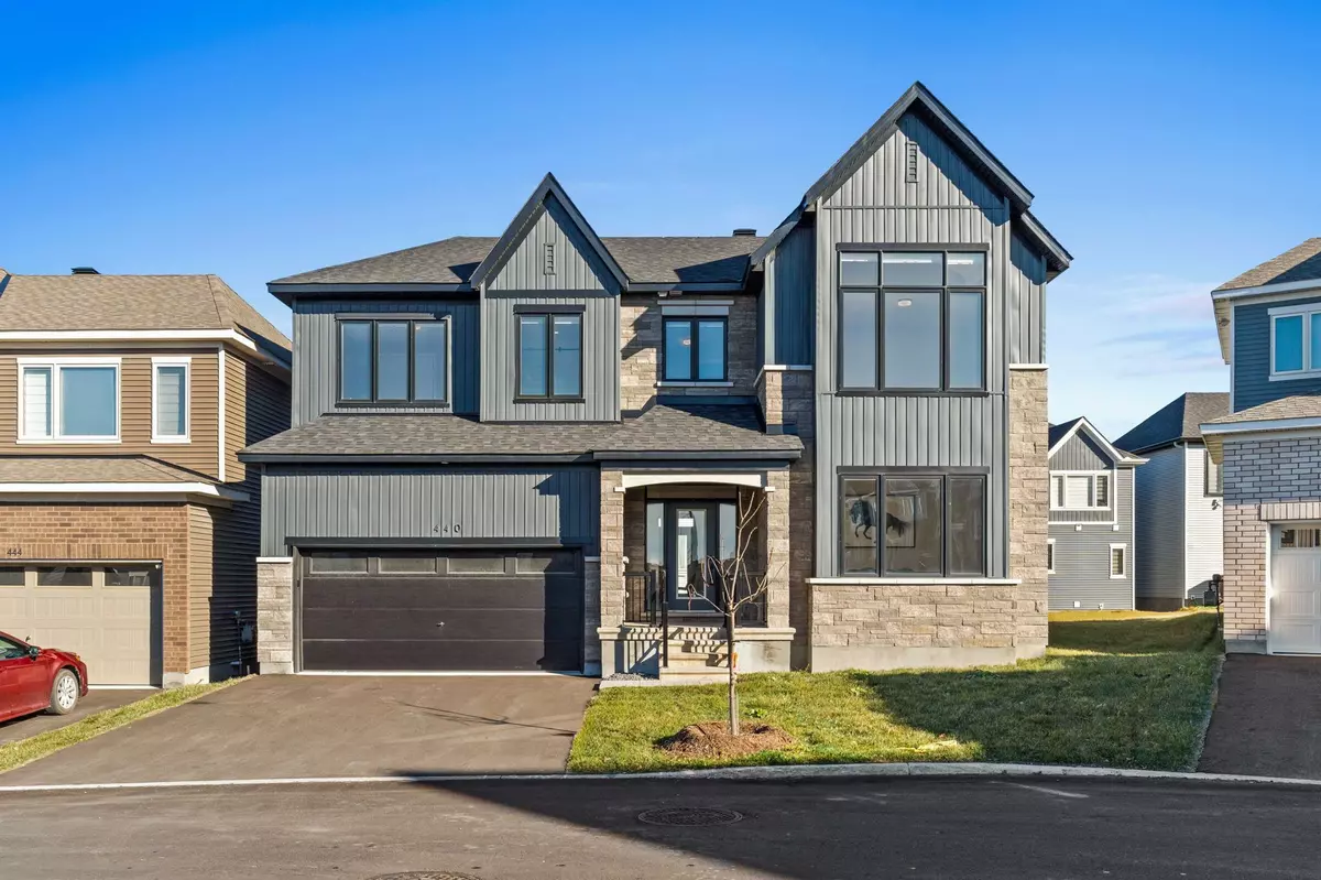 Barrhaven, ON K2J 6X4,440 Appalachian CIR