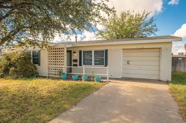 4309 Clover Ave, Odessa, TX 79762