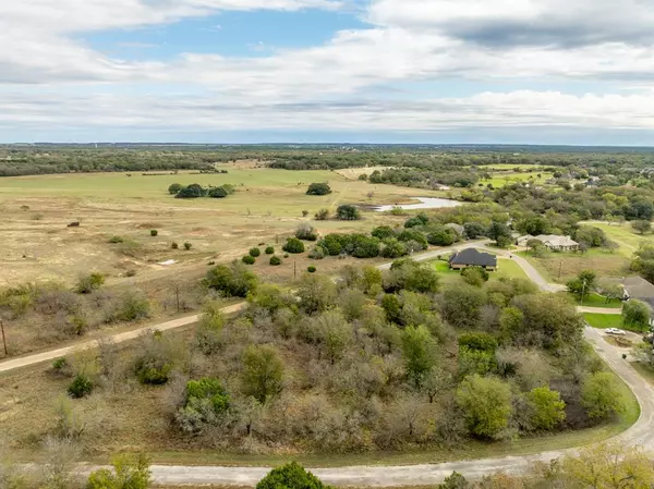 34071 Stonewood Loop, Whitney, TX 76692