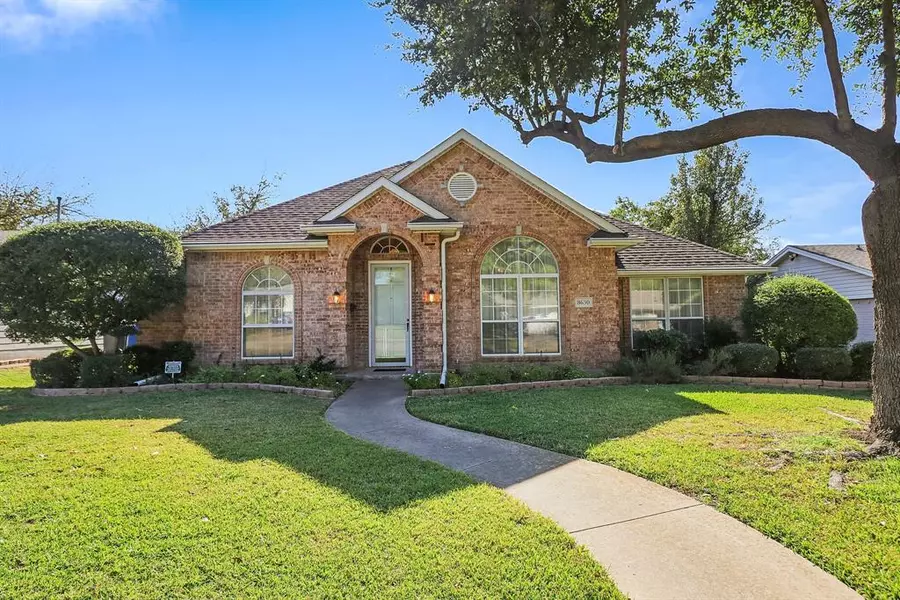 8630 Graywood Drive, Dallas, TX 75243