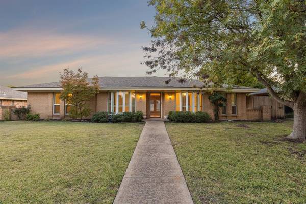 2428 Brennan Drive, Plano, TX 75075