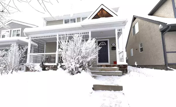 4417 Quentin CT Southwest, Calgary, AB T2T 6B8