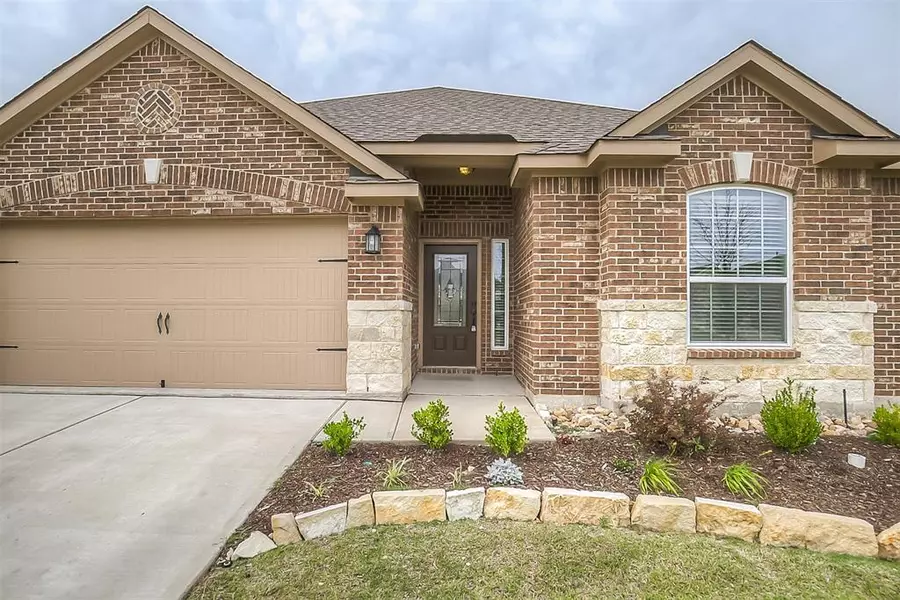 438 Lipizzan Lane, Celina, TX 75009