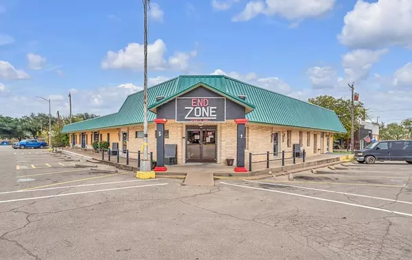 101 E Washington Avenue, Whitney, TX 76692