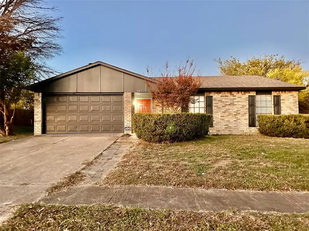 Dallas, TX 75249,7163 Winterberry Drive