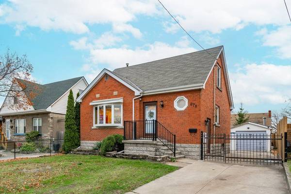 678 Brighton AVE, Hamilton, ON L8H 6H4