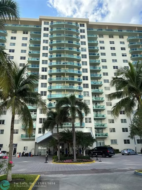 Sunny Isles Beach, FL 33160,19390 Collins Ave  #624