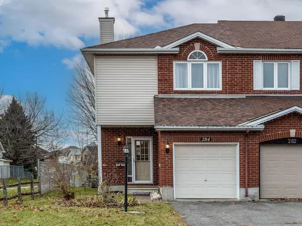 Barrhaven, ON K2G 6B8,284 Stoneway DR