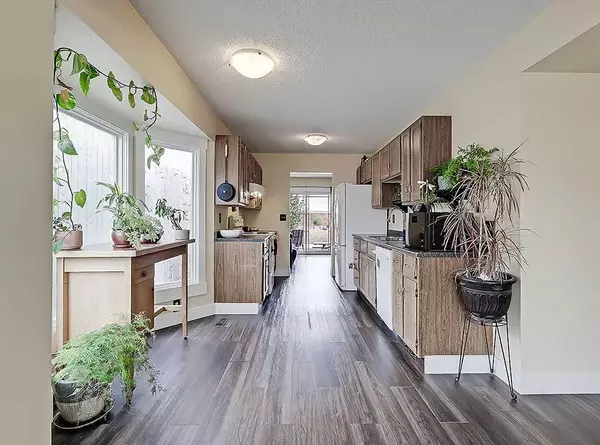 Calgary, AB T3K 1K6,96 Beddington CIR Northeast