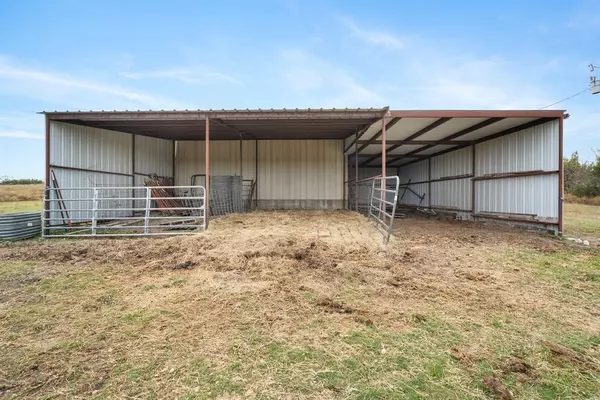 Lipan, TX 76462,7307 Boswell Court