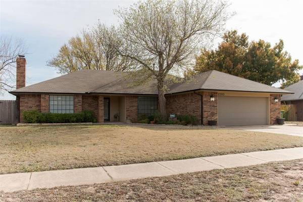 4505 Prue Sand Avenue, Yukon, OK 73099