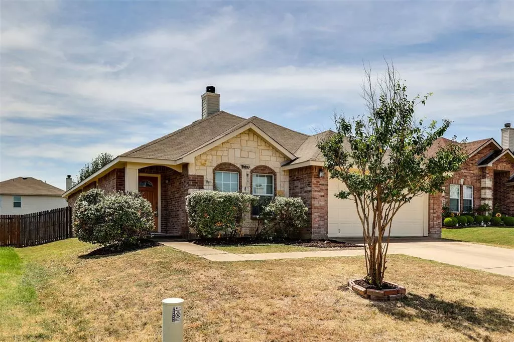 Burleson, TX 76028,825 Crystal Drive