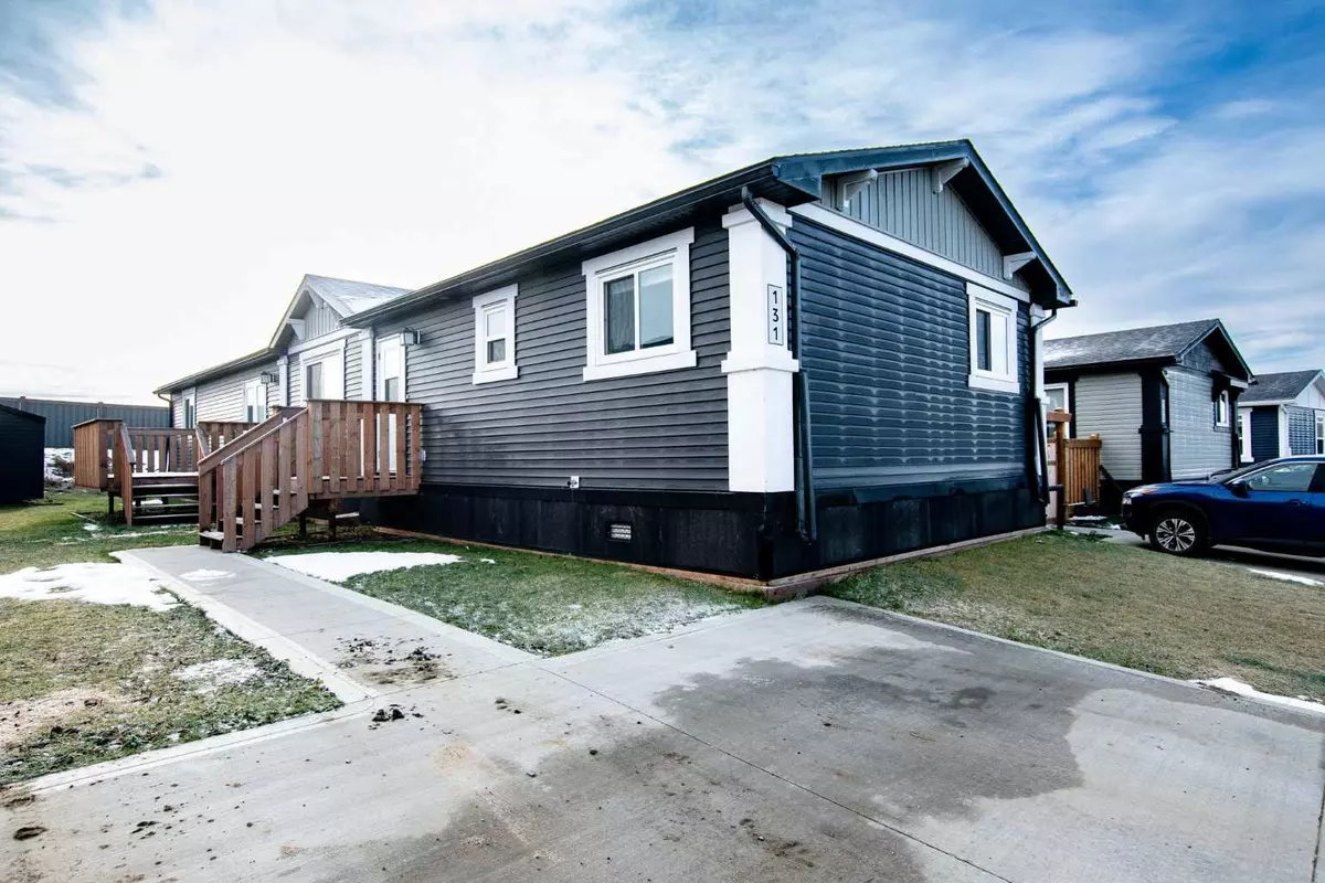 Grande Prairie, AB T8W 0M4,11850 84 AVE #131