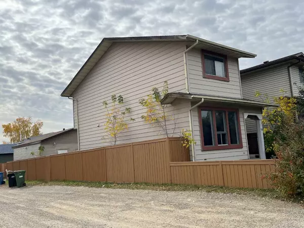 39 Templeton Bay NE, Calgary, AB t1y 4y4